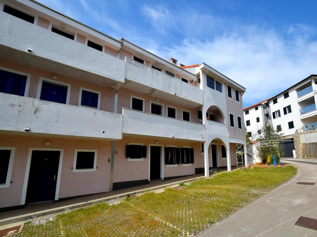 Apartment Oresic Malinska Eksteriør billede