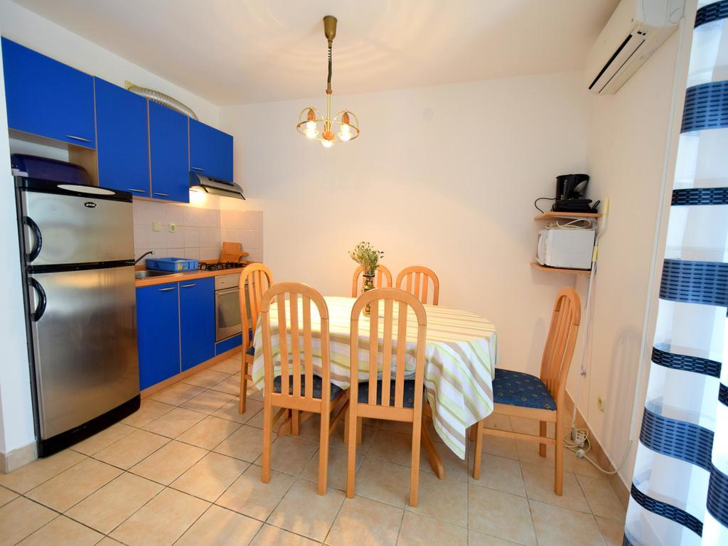 Apartment Oresic Malinska Eksteriør billede